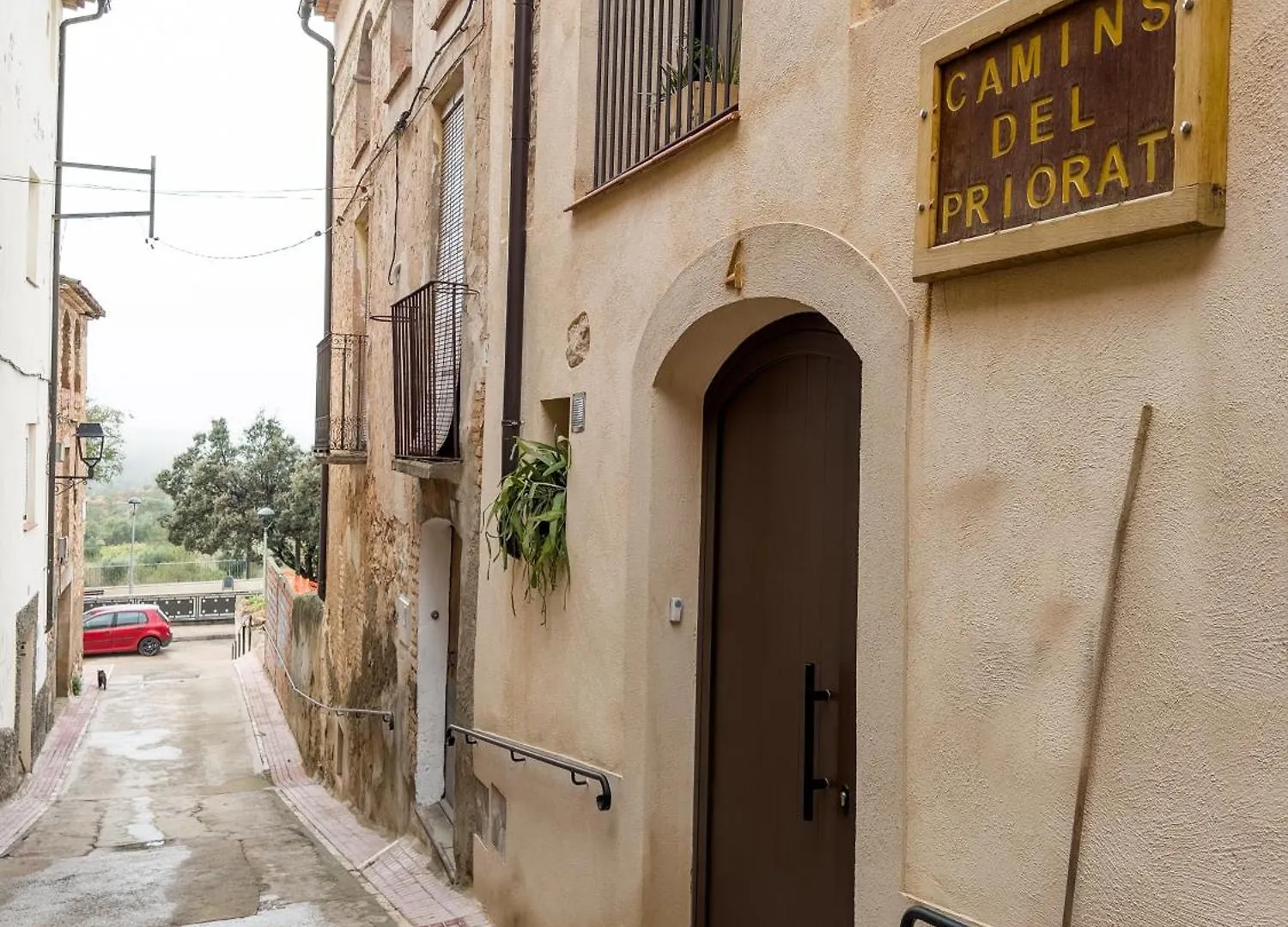 Camins Del Priorat : Ermita Pinyeres Apartment El Masroig Spain
